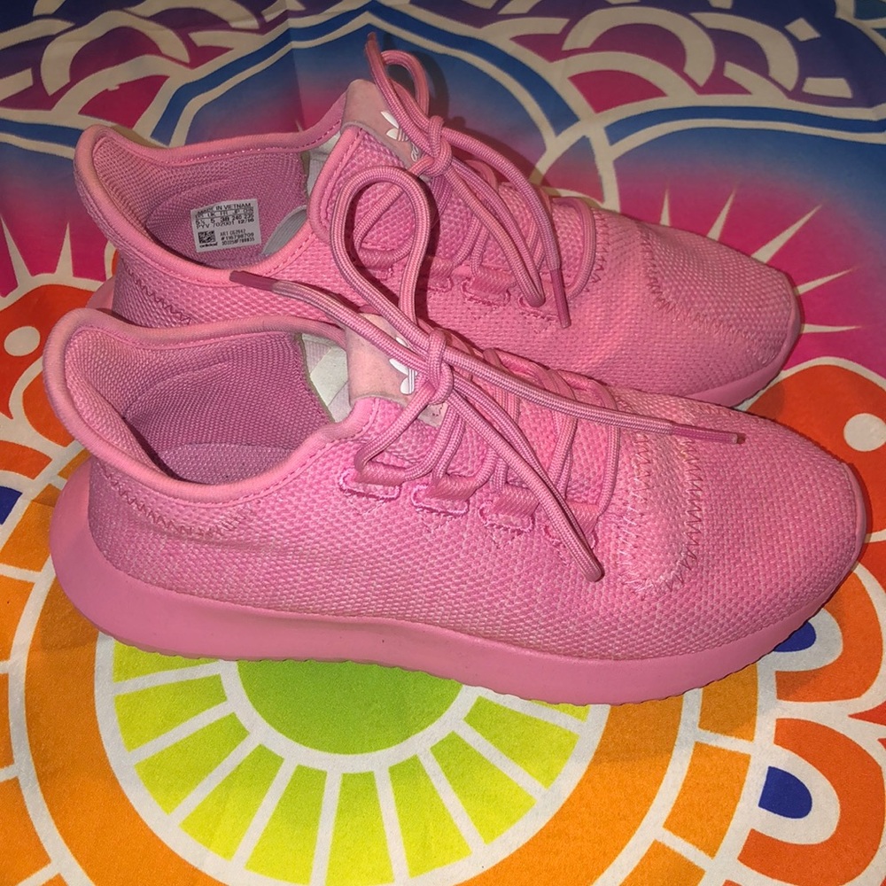 Adidas Kid’s Tubular Shadow Knit. US Size 5.5.